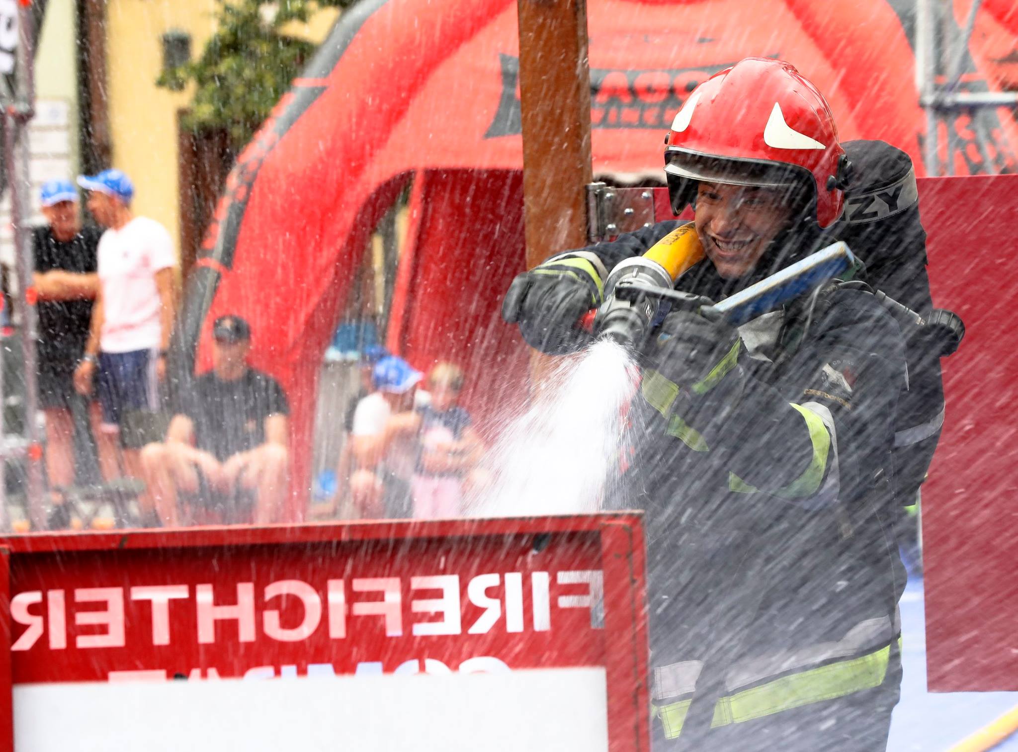 Firefighter Combat Challenge i Toughest Firefighter Alive